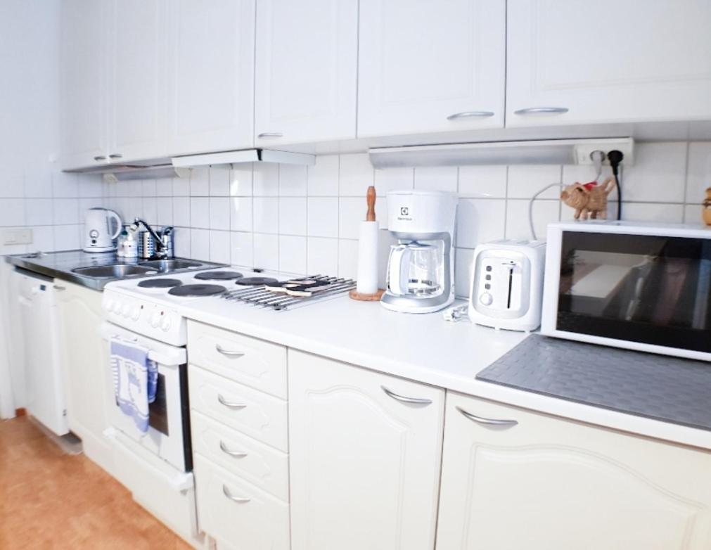 קוטקה Comfortable Apartment Mila At A Good Location מראה חיצוני תמונה